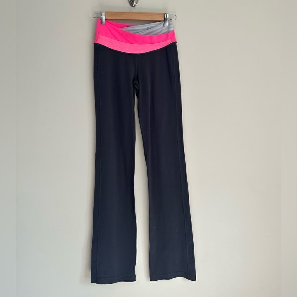 Lululemon Gray and Pink Groove Pants